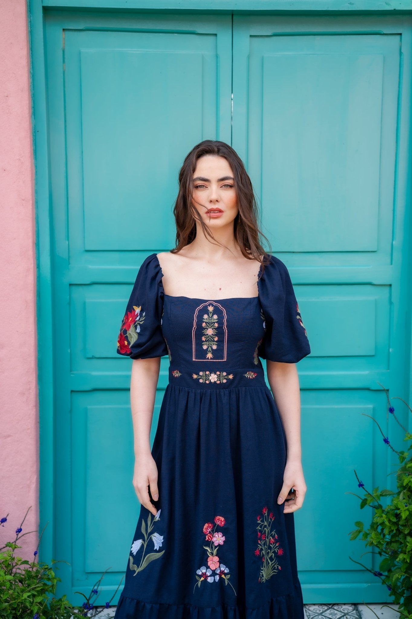GANESHA EMBROIDERY MAXI DRESS - Rosa Pistacho