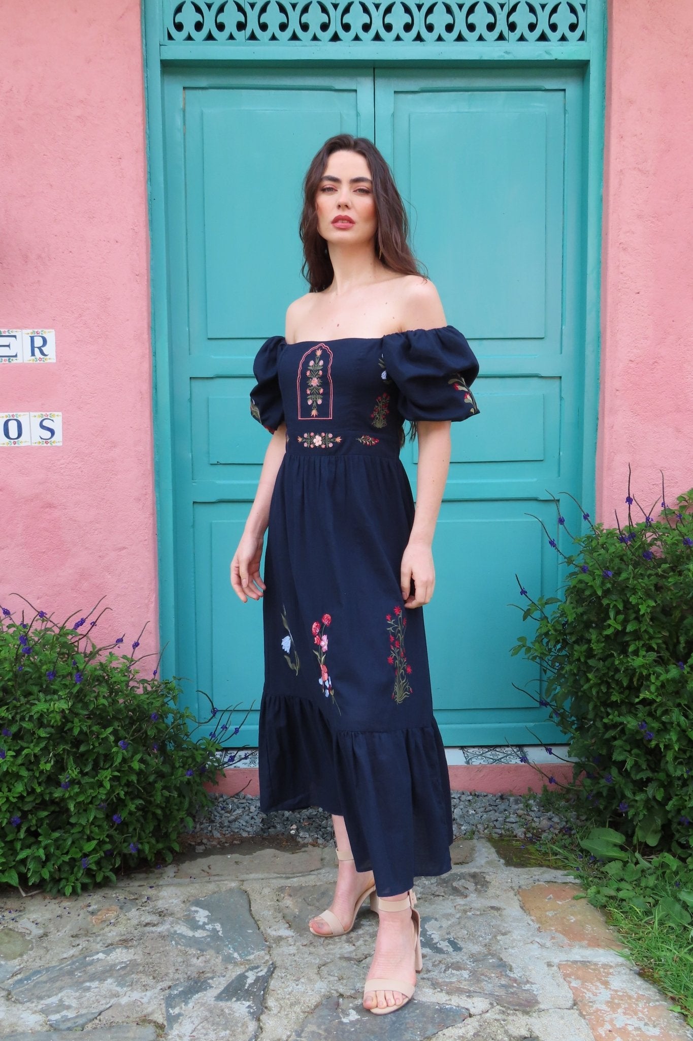 GANESHA EMBROIDERY MAXI DRESS - Rosa Pistacho