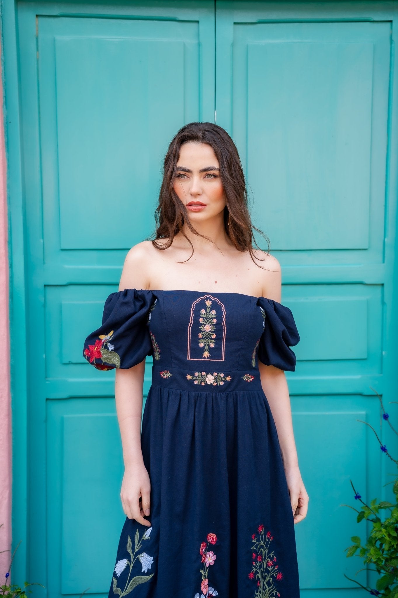 GANESHA EMBROIDERY MAXI DRESS - Rosa Pistacho