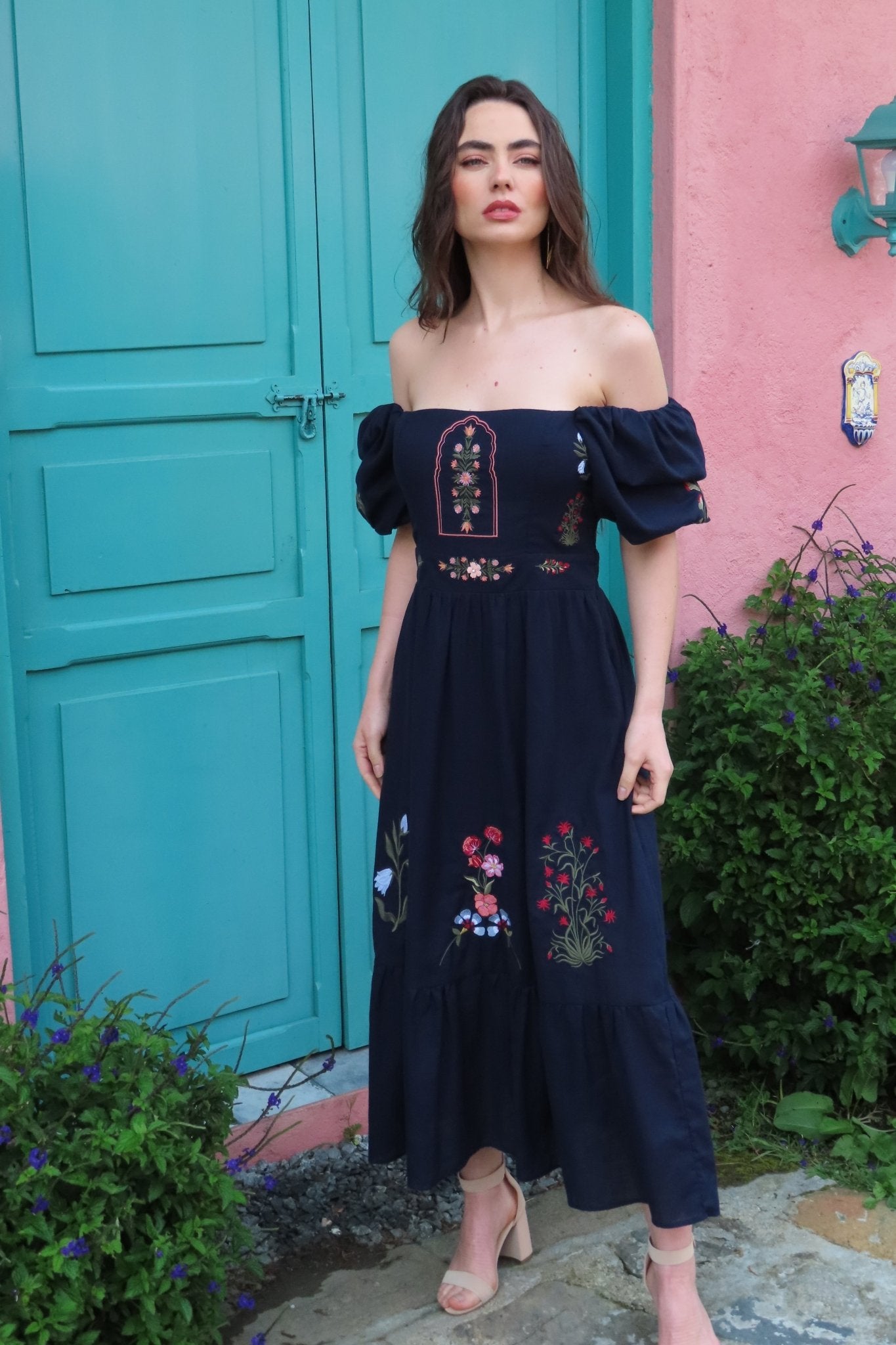 GANESHA EMBROIDERY MAXI DRESS - Rosa Pistacho