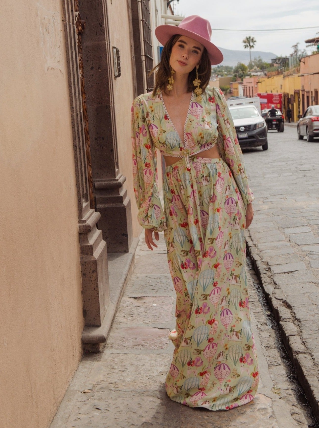 ROYAL BALLOONS MAXI DRESS - Rosa Pistacho